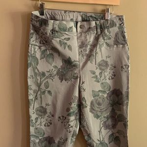 Hue Floral Jegging like jeans